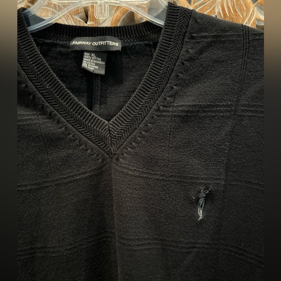 Fairway Outfitters Black Sweater Vest- size XL - Picture 3 of 5